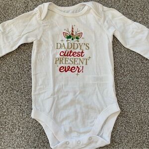 Daddy’s Cutest Present Christmas Unicorn Bodysuit 3-6 months